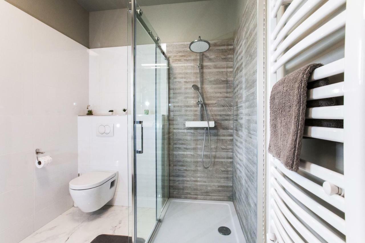 L&L Apartments Split Ngoại thất bức ảnh