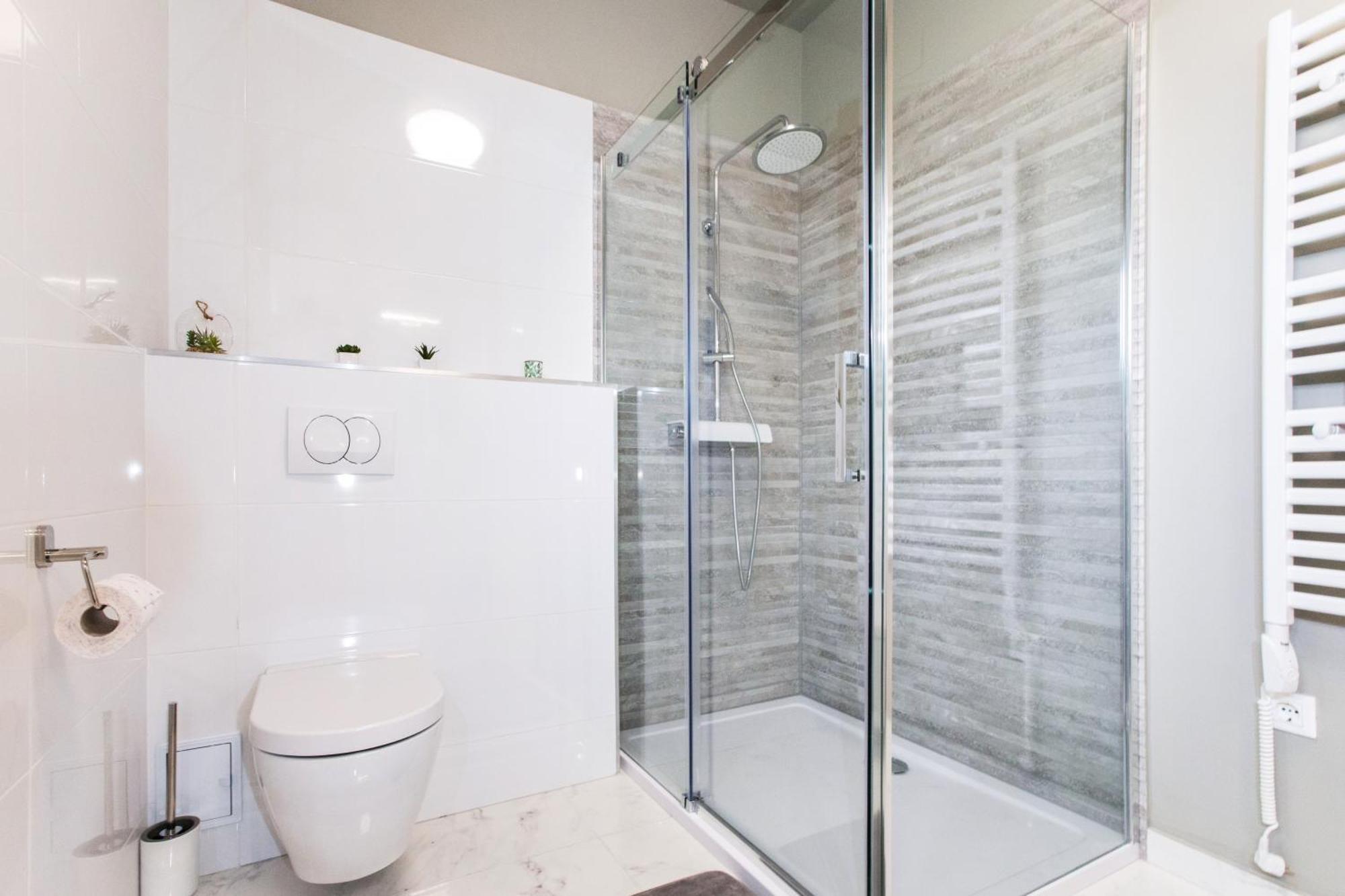 L&L Apartments Split Ngoại thất bức ảnh