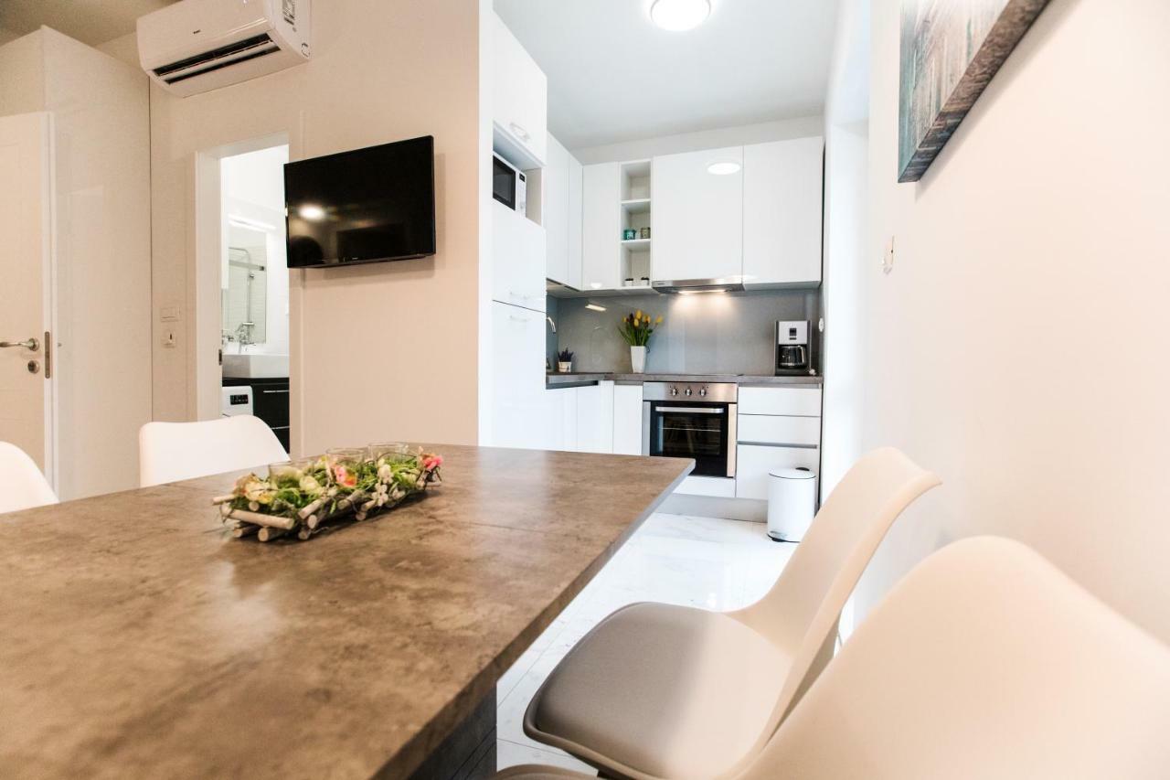L&L Apartments Split Ngoại thất bức ảnh